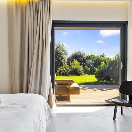 Overlooking Bay Incredible - What'app - 0034-656-619-782 - For Reservations!