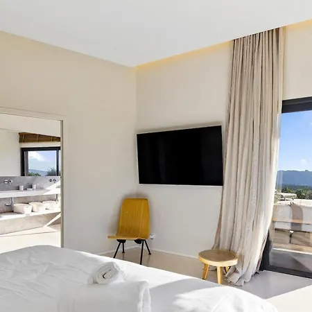 Вилла Overlooking Bay Incredible - What'app - 0034-656-619-782 - For Reservations!