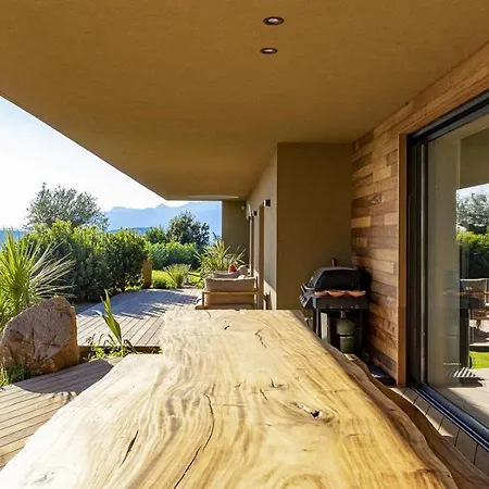 Overlooking Bay Incredible - What'app - 0034-656-619-782 - For Reservations! *